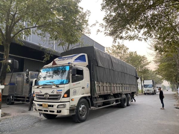 Vận chuyển đồ Hà Nội: Quy Trình 2024 - Hương Quân Logistics