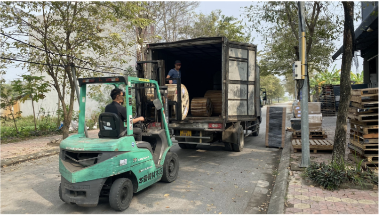 tìm xe vận chuyển hàng hoá, xe nâng, xe tải