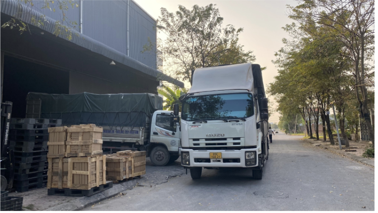 Hương Quân đáp ứng mọi nhu cầu vận chuyển của khách hàng