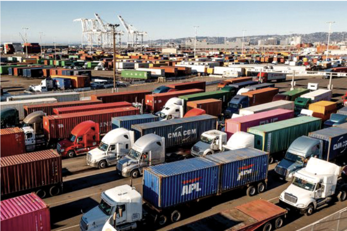 Nhu cầu vận chuyển hàng hóa Hà Nội Hồ Chí Minh tăng cao trong năm 2024