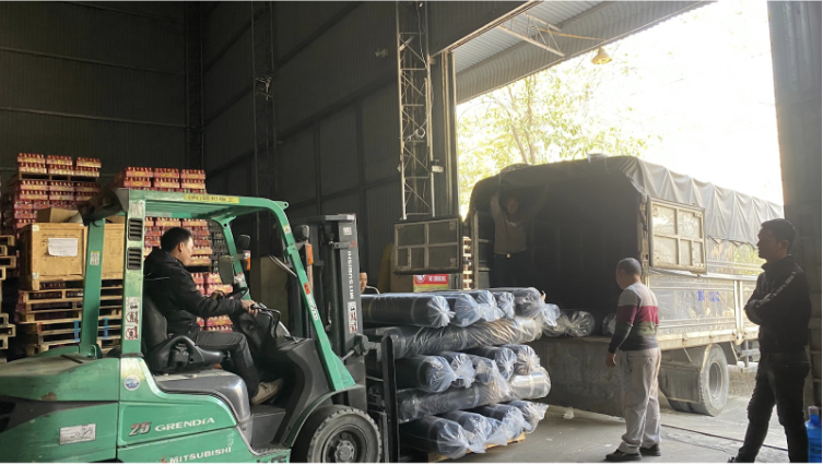 Đội ngũ nhân viên chuyên nghiệp luôn được Hương Quân đảm bảo (Nguồn: Internet)