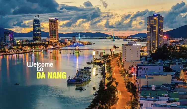 Hàng hóa được chuẩn bị cho tuyến Đà Nẵng Hà Nội