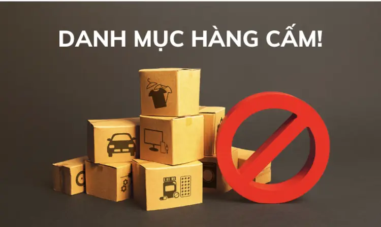 Hàng hóa được kiểm tra trước khi nhận vận chuyển đường bộ