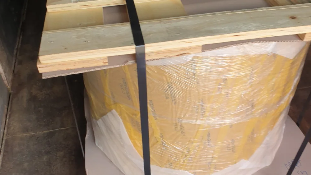 Pallet cần kiểm tra độ nghiêng lúc giao hàng