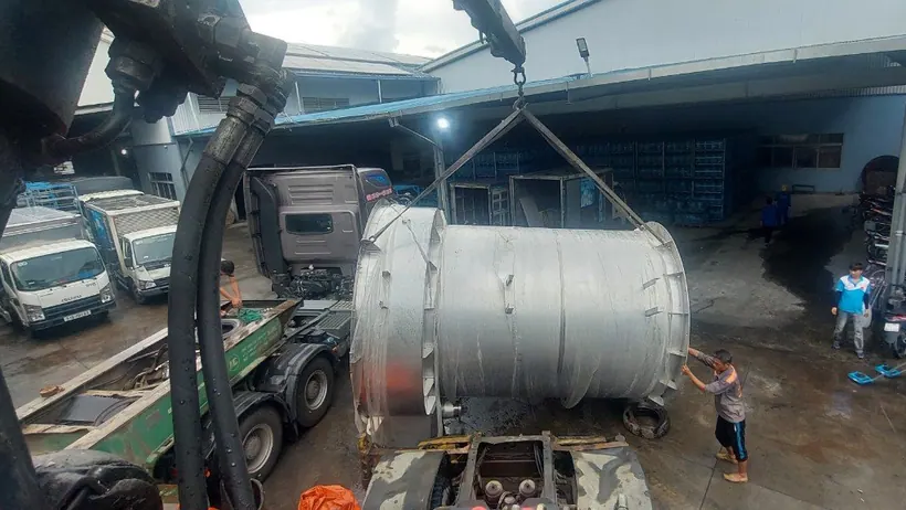 Thiết bị công nghiệp được chuẩn bị để vận chuyển