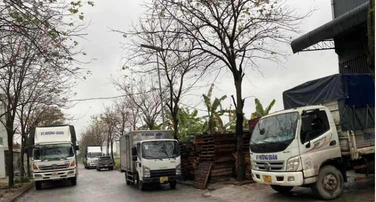 Các xe tải phục vụ ghép và trung chuyển lô hàng nhỏ
