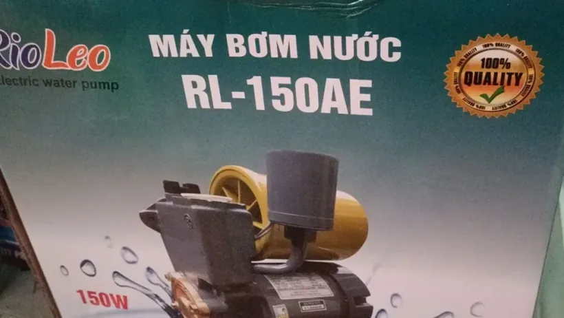 Thiết bị công nghiệp được đóng gói để vận chuyển
